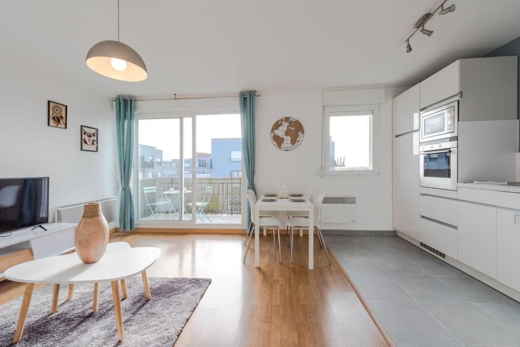 Crystal Apartment Disneyland Bmyguest Montévrain Buitenkant foto